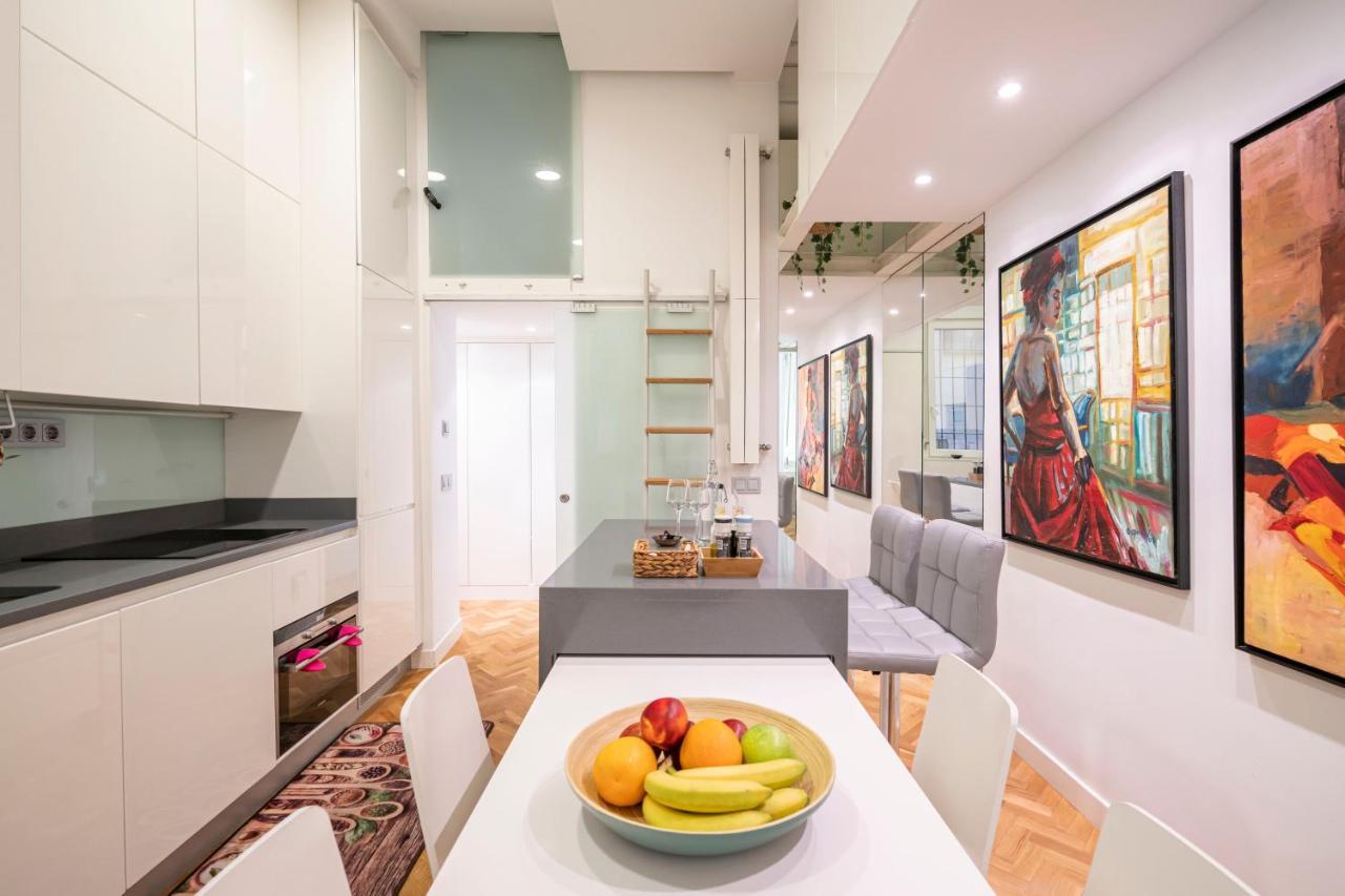 For You Rentals Apartment Temporal In The Center Of Madrid Esl5 ภายนอก รูปภาพ