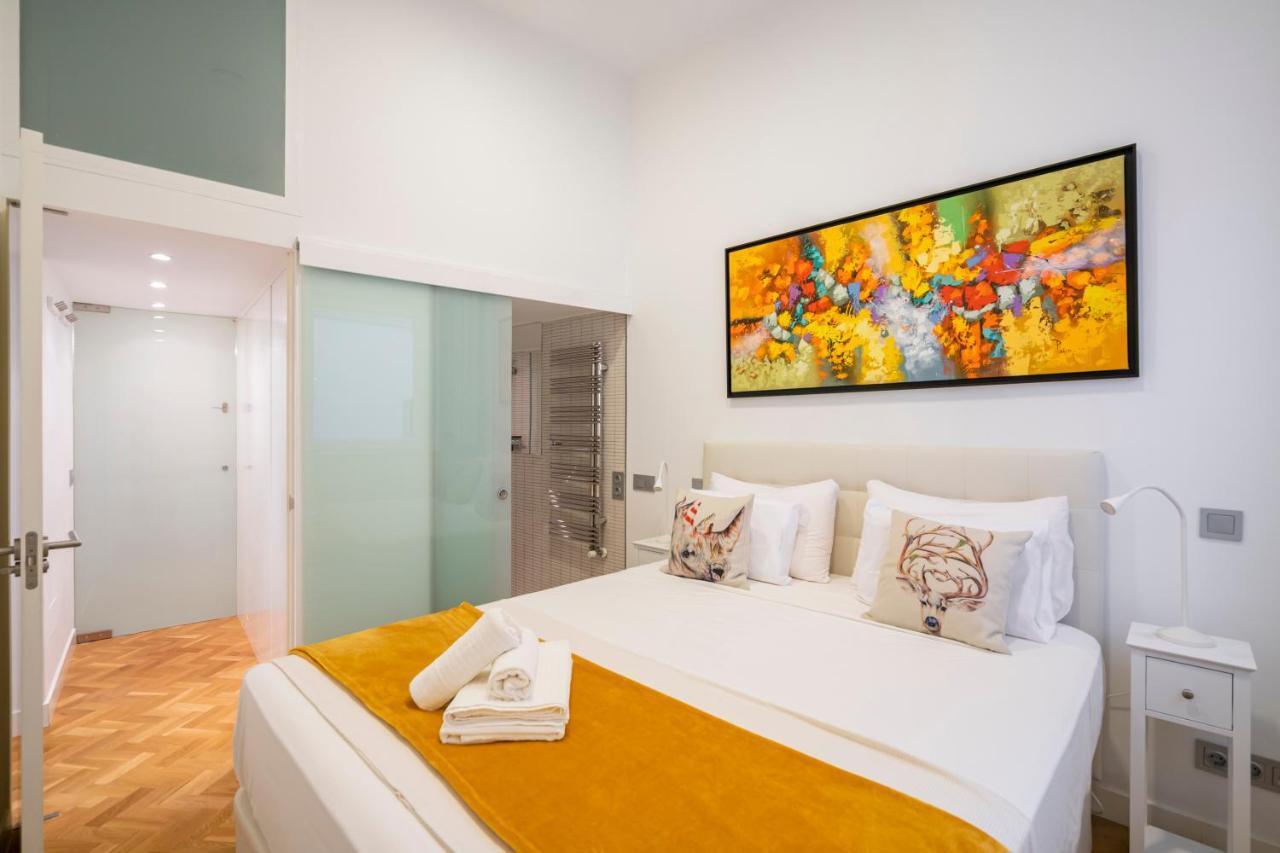 For You Rentals Apartment Temporal In The Center Of Madrid Esl5 ภายนอก รูปภาพ