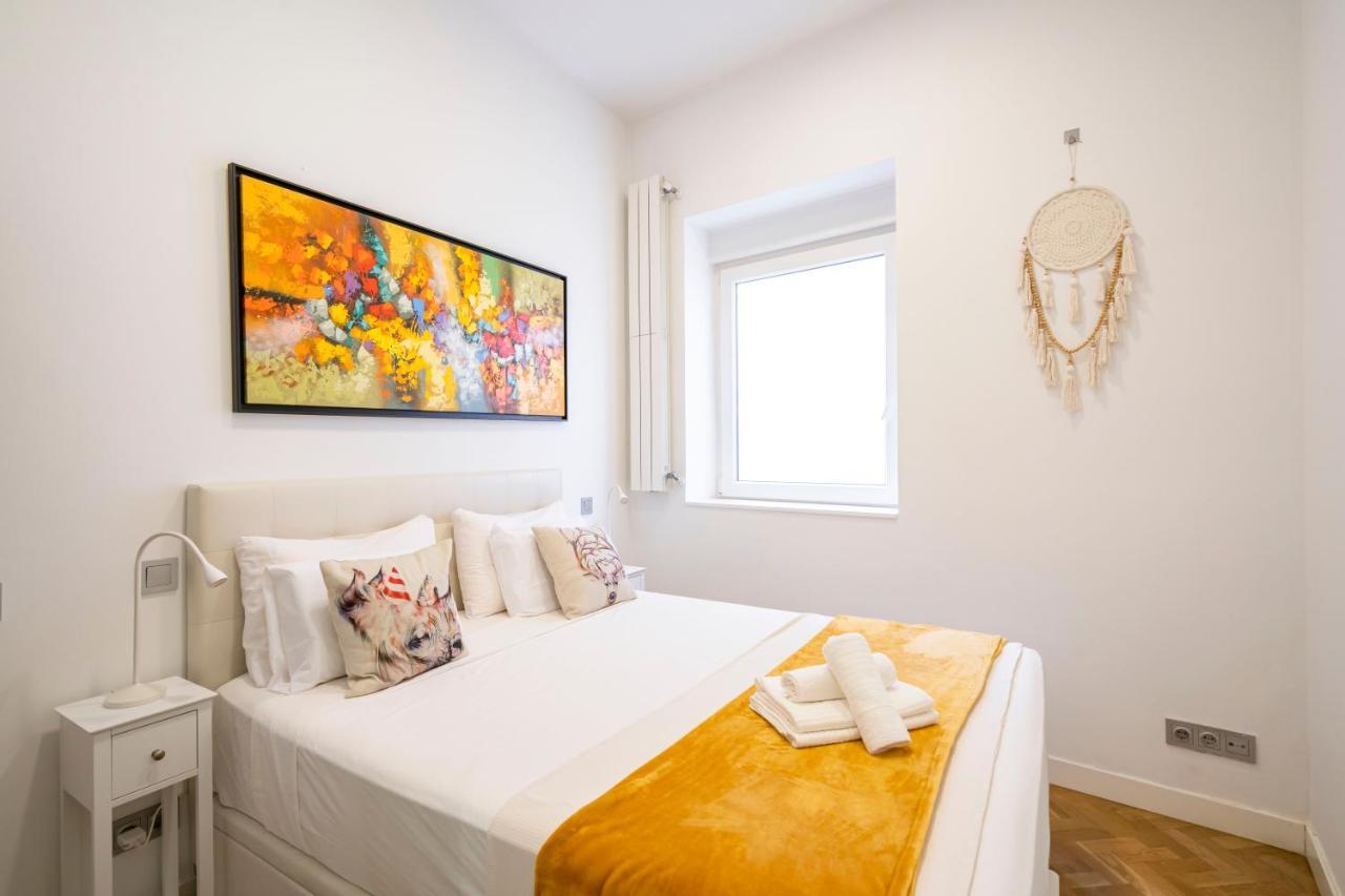 For You Rentals Apartment Temporal In The Center Of Madrid Esl5 ภายนอก รูปภาพ